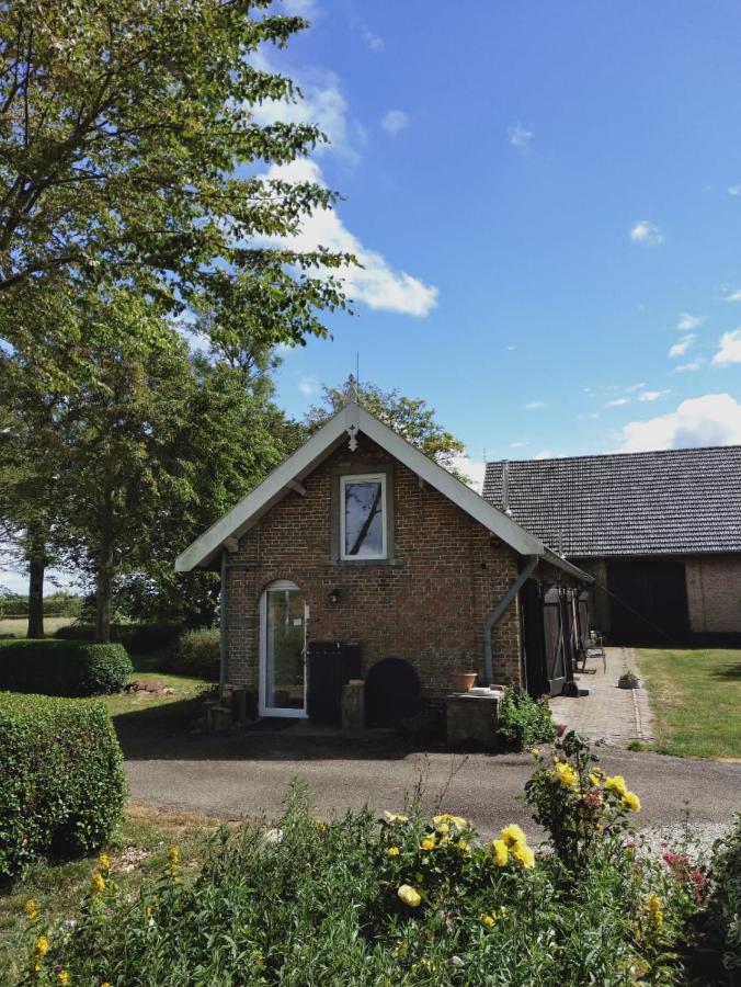 Hofstede 's Gravenhoek Bed & Breakfast *